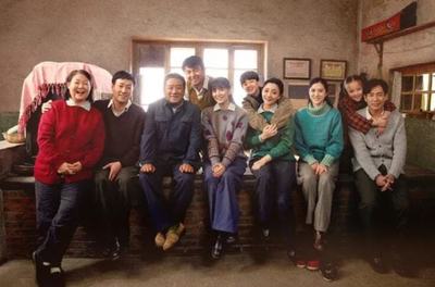 导演三顾茅庐终获萨日娜出演，《人世间》幕后选角故事揭秘